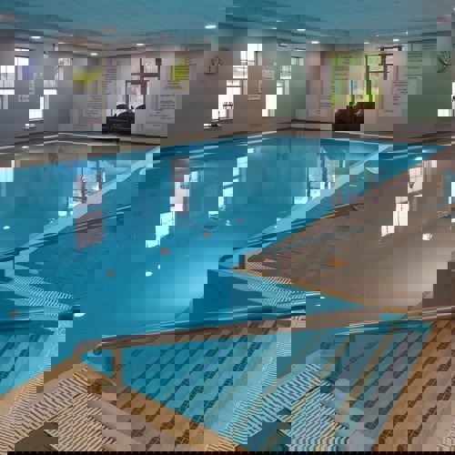 <p>POOL</p>
